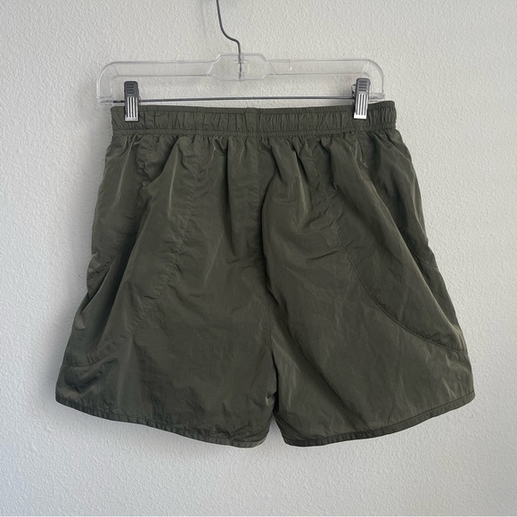 KITH Lightweight Devan Wind Shorts - Picture 7 of 7